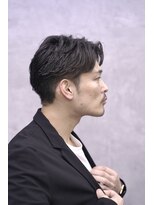 トラスト ザ バーバー 東京駅八重洲店(TRUST the Barber) センターパート/フェザーパーマ/メンズパーマ