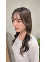 リリ(lili)&nbsp;ロング×暗髪
