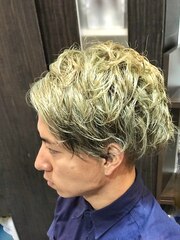 #Kjスタイル#wcolor#ハイトーン#くすみ系カラー#hommehair2櫻井