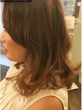 リコモ(Likkle More) レイヤー×ミディ 担当加藤【十条　美容室　リコモ】