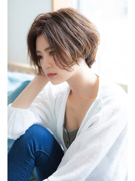 ベイルーム(BAYROOM by HONEY omotesando) 【BAYROOM】透明感のあるひし形小顔ショート