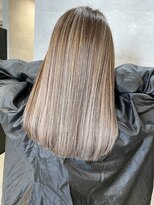 オリ(‘Oli)&nbsp;大人ハイライト＿パールベージュ