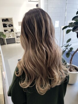 ゴットラトゥール(GOTTO LATOUR) バレイヤージュ外国人風ハイライトハイトーンベージュグレージュ