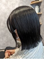 エム(em)&nbsp;結けるギリギリ切りっぱなしボブ