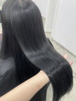 エヌアイ オモテサンドウ(ni omotesando)&nbsp;オリーブグレージュ/透明感カラー/地毛風カラー　上野