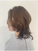 ミディアムウルフレイヤー×ユル巻きウェーブ