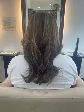 ヘアーメイクフィールヒルズ(FEEL HILLS) シークレットハイライトカラー