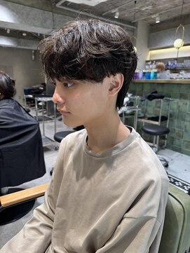 ゼスト リル 新宿(ZEST lill) シャドウパーマ 癖毛風 マッシュパーマ 新宿