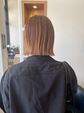 シャンプーボーイ ヒノ(SHAMPOO BOY Hino) 切っぱなしボブ