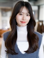 レノラ 本町(LENORA)&nbsp;☆フェミニンロング大人かわいいぱっつん前髪レイヤーカット小顔