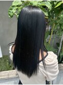 黒髪の艶際立つ美髪ストレート/縮毛強制上品な髪質改善スタイル