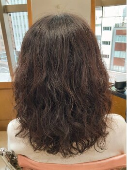 アン ドゥ トロワ東陽町店の写真/女性ならではの視点で、お客様の雰囲気に合わせた"似合わせスタイル"をご提案♪お気軽にご相談下さい!