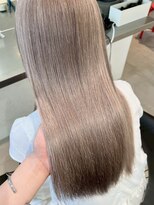 ラック 表参道(LUCK)&nbsp;シルバーグレージュ/ケアブリーチ／ブリーチ/表参道／原宿