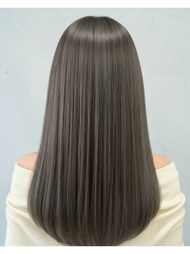 ディーヴァヘアーエズ(DIVA hair Eze) 小顔似合わせカットオリーブベージュ透明感艶感トリートメント