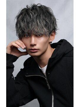 テンバイリップスヘアー(TEN by LIPPS hair) ホワイトシルバーアッシュシャドールーツ無造作マッシュ