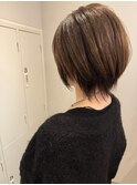 ショートボブ