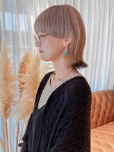 ------- till × white beige+bob -------