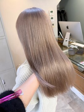 フラム 渋谷(flamme) ◯【ブリーチ2回~】ホワイトミルクティーベージュ