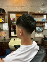 アールズ ヘア(R's hair)&nbsp;MEN’S HAIR/サーフカール/刈り上げセンターパート/印西