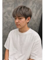 メンズサロン KIRIKA中野 メンズカット/ブリーチ/縮毛矯正/パーマ/眉毛カット/学割U24&nbsp;ブリーチ/ダブルカラー/グレージュ/マッシュ/中野駅