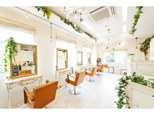 イロドリ ヘアーデザイン(IRODORI hair design)の雰囲気（天神駅より徒歩5分！国体道路沿い♪ゆったりできる癒しの空間♪）