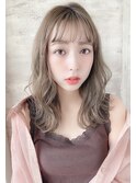ハイトーングレージュ大人可愛い透け感前髪透明感カラー