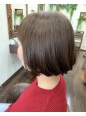 ラベージュショートボブ