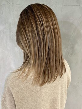 アイティー バイ アルバム 浦和店(IT by ALBUM) グラデーションカラー_アースカラーくびれヘアツートン_ba378041