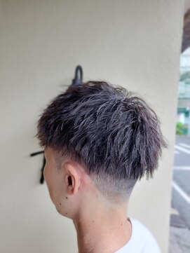 ロビン(Robin) ツイストパーマ