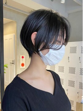 エリマ 調布(elima) くびれショートヘアグレージュカラーイルミナカラー大人ボブ★