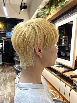 ルーム(Room) ブリーチ抜きっぱなし/ハイトーンマッシュ/メンズマッシュ