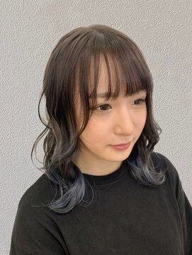 ウシワカマルエムティードット(USHIWAKAMARU MT.) グラデーション×アッシュグレー