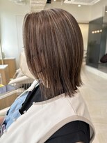 コンティロミー(CONTI ROMMY.)&nbsp;外はねボブ/ハイライト/髪質改善/パッツンボブ/酸性ストレート/