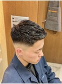 フェザーアップ コテパーマ フェードカット メンズ バーバー