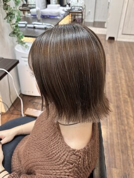 ヴィアージュ(VIAGE) 白髪覚醒ハイライト[白髪ぼかし/脱白髪染め/髪質改善/艶髪/姫路]