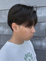 ヒュイル バイ ニアウ(Hwyl by Niau) メンズマッシュセンターパートスパイラルパーマニュアンスパーマ