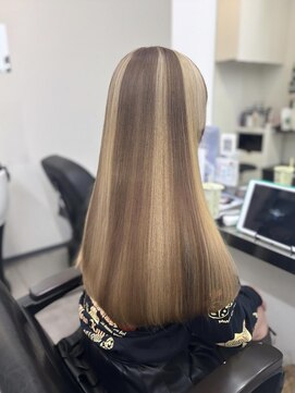 アオ(ao.) デザインカラー/ダブルカラー/髪質改善