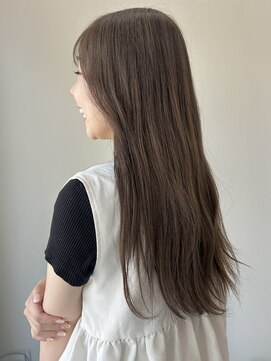 ベック(Bec) 柔らかグレージュ