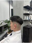 スキンフェードフェザーアップ