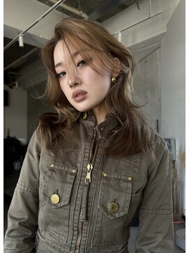 シティ(sity.) 天神　レイヤーカット　顔まわりレイヤー　艶カラー