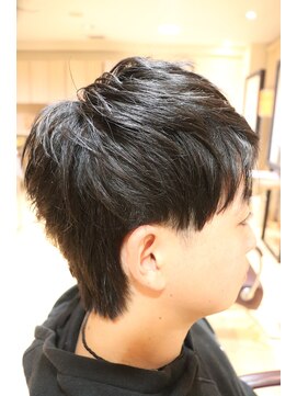 ナチュラル隠しツーブロックショート L カズ 中津店 Kazu のヘアカタログ ホットペッパービューティー