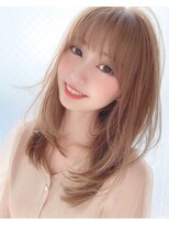 ミディアムひし形レイヤー外ハネボブアッシュブラウンネオウルフ
