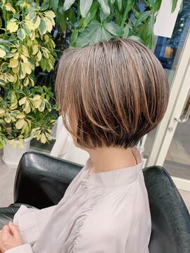 シェル 国分寺(shell) 大人女子☆前下がりボブ