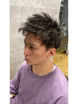 ザ ハレ 学南町店(THE HALE'S) ショートの緩めツイスト