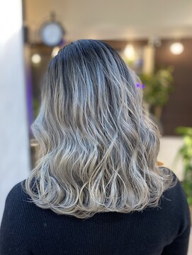 ヴァイス 新宿店(VAICE) シルバーアッシュ[新宿駅/ハイトーン/新宿]