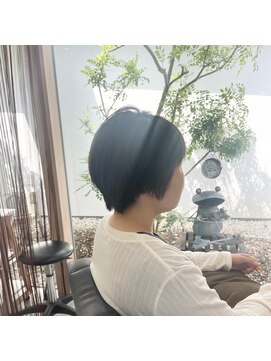 サボ(SAVO) ツヤ可愛いショート