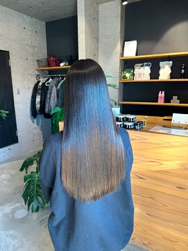 リベルタ(LIBERTA) 大人可愛い艶髪☆アッシュカラー