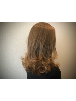 ～初回リタッチ\2400～友人に自慢したくなるお手頃価格のちょっとお洒落なカラー専門店＊【壬生町】