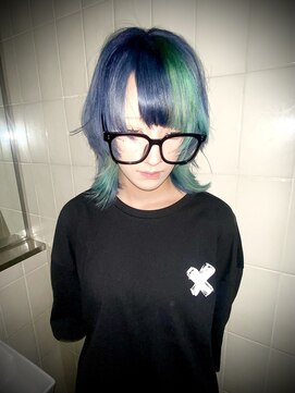 ハビット (habitt) ウルフカット/デザインカラー