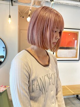 ルーム(Loom.) デザインカラーコントラストハイライト切りっぱなしボブ